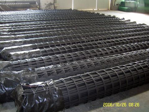 鋼塑土工格柵